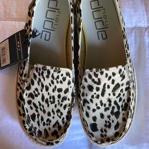 Hey Dude! Leopard Lena